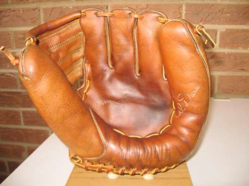 Al Dark Spalding 1003 Front